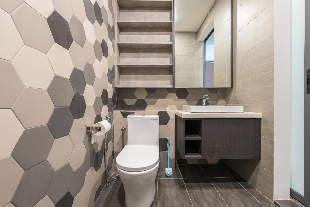 קואלה לומפור Klcc Towerviewsty5Pax At Ceylonzsuites מראה חיצוני תמונה